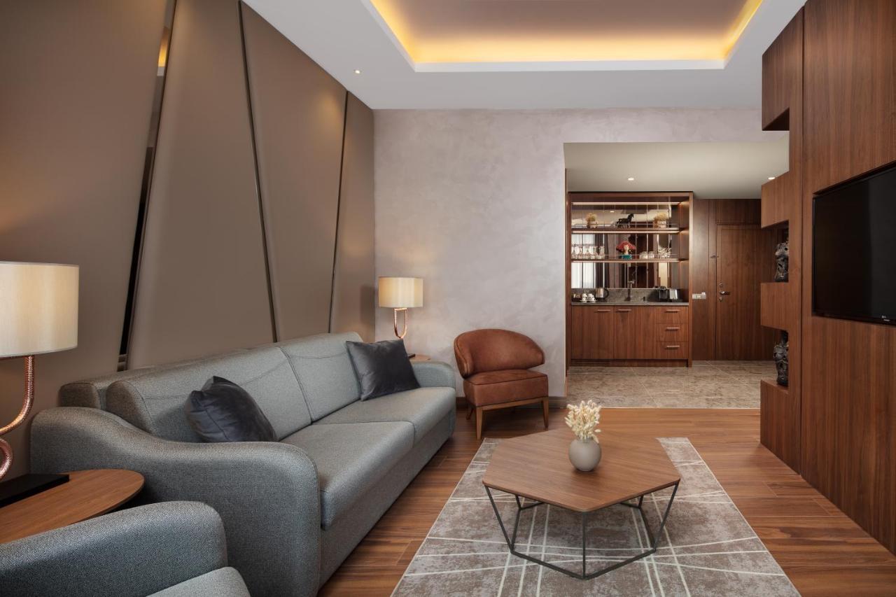 King Suite
